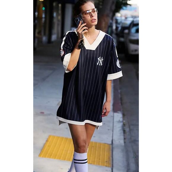 Free People Dresses & Skirts - NWT Womens FREE PEOPLE Movement x The Wild Collective YANKEES Stripe Tunic XL